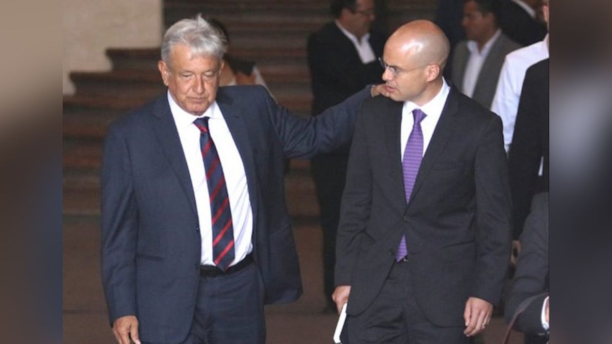 24 Morelos AMLO y David León