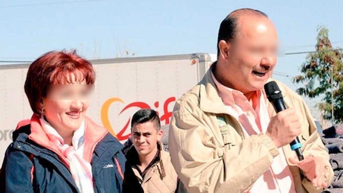 24 Morelos César Duarte y esposa