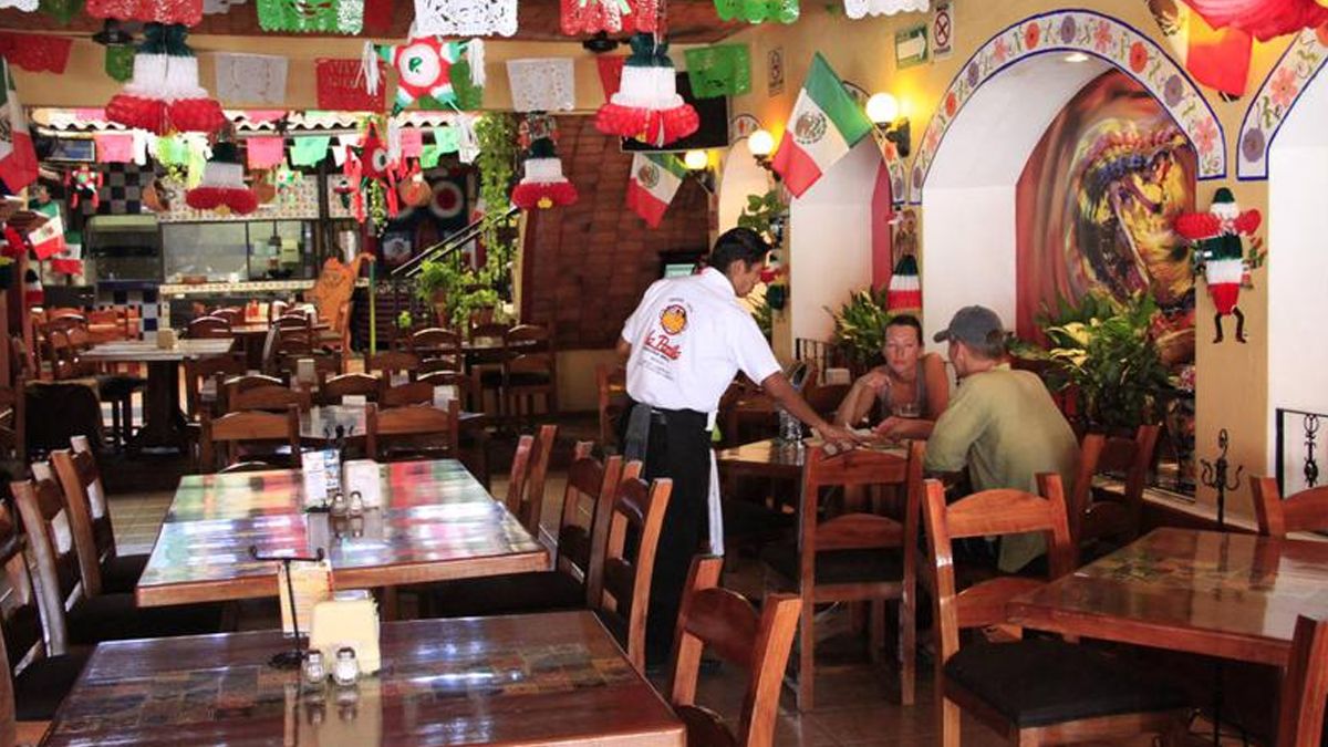 24 Morelos Restaurante Fiestas Patrias