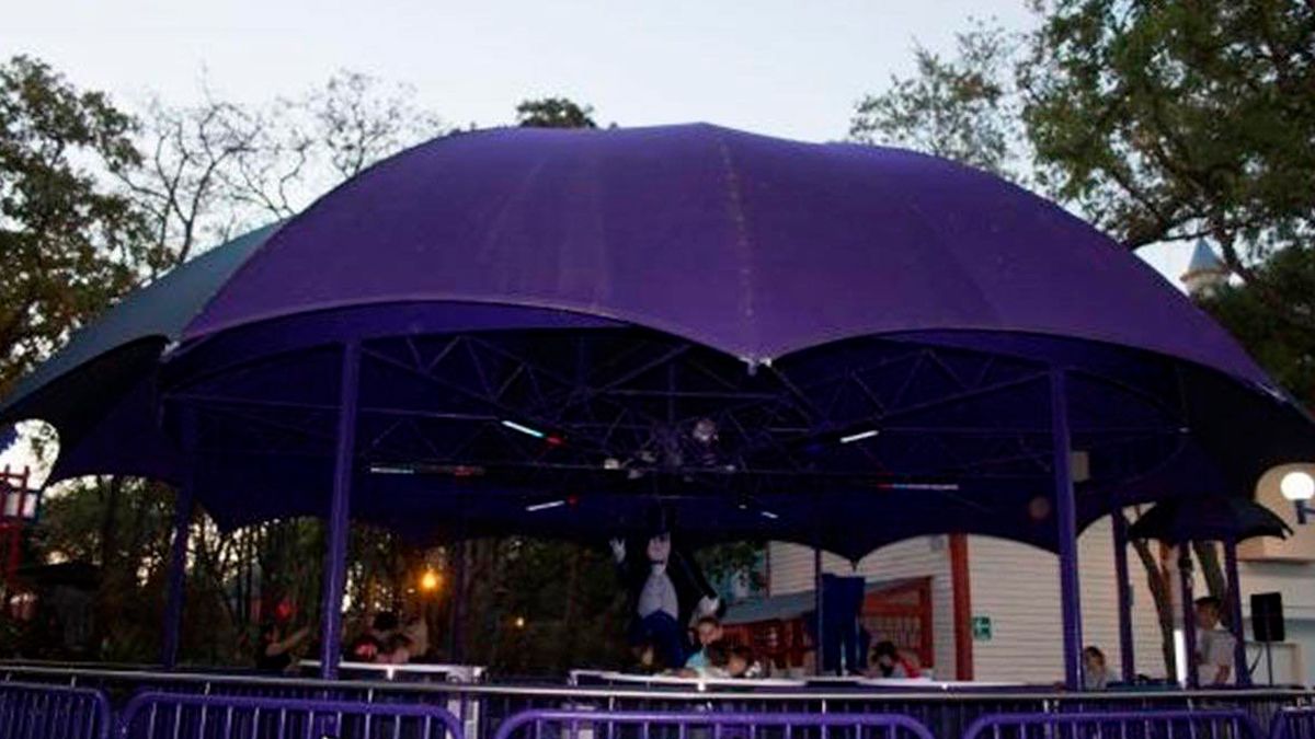 Desmiente Six Flags que joven haya muerto tras caer de un juego