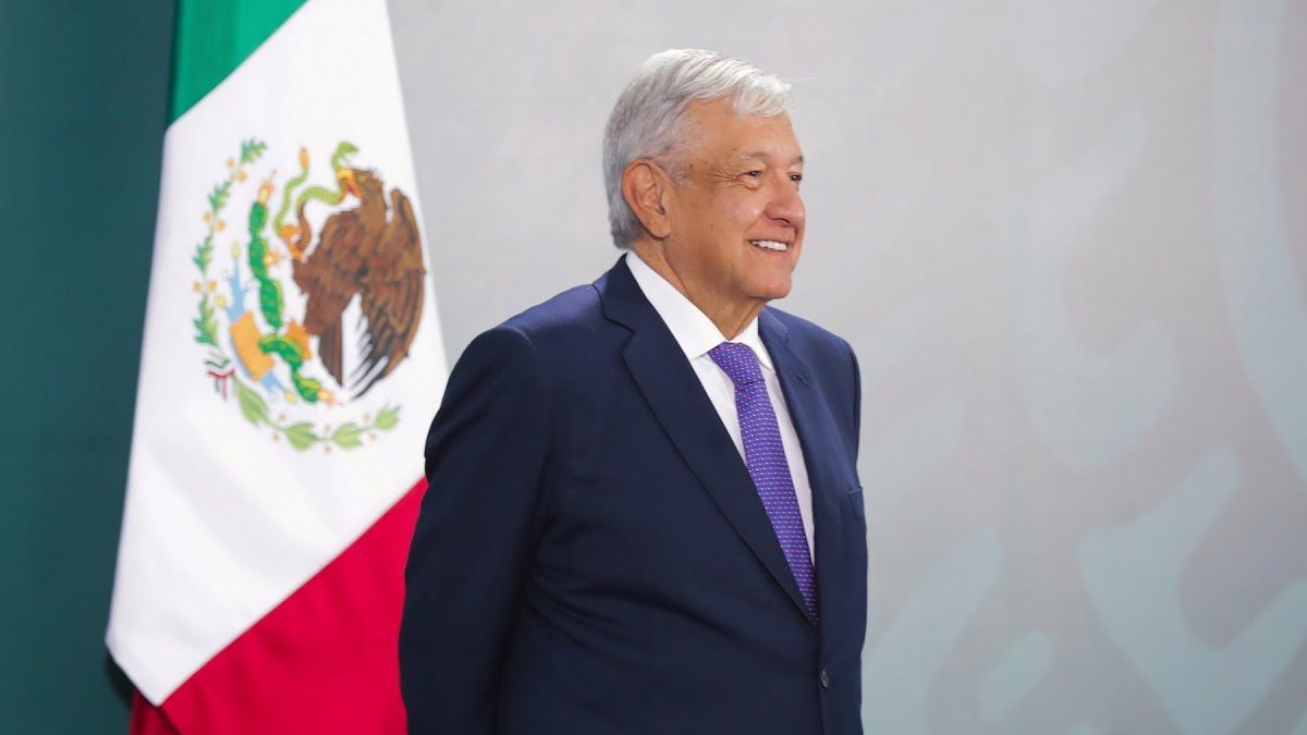 Desmienten presunta hospitalización de AMLO; “No ha salido de Palacio” aseguran