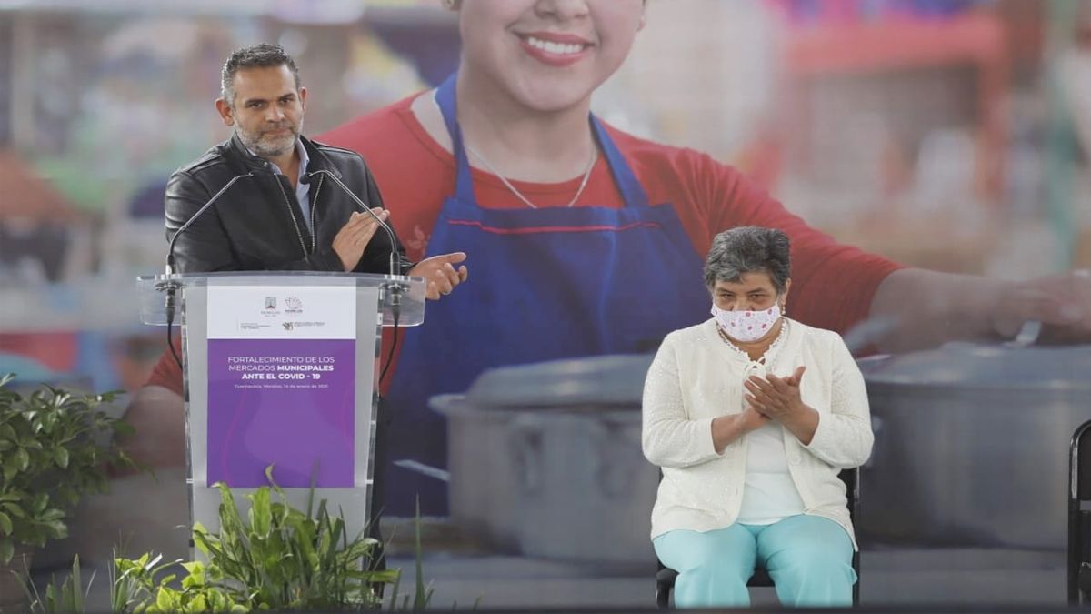 Visita Argüelles el Mercado de La Carolina