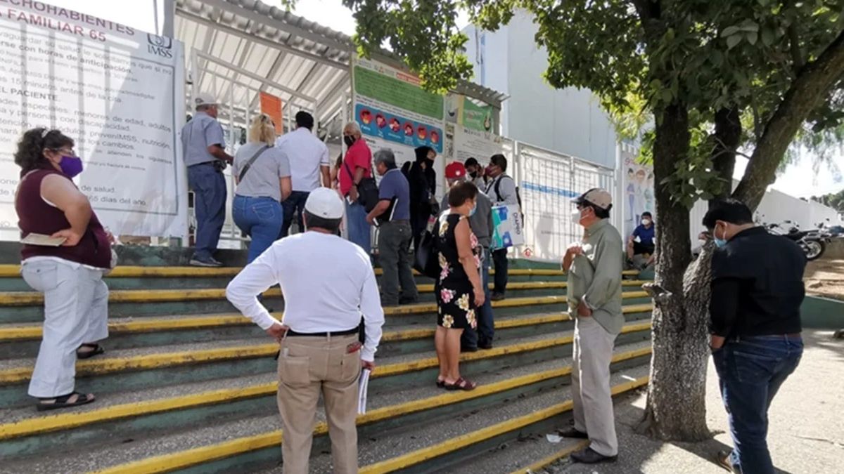 Personas adultas mayores son engañadas y expuestas al contagio de COVID-19