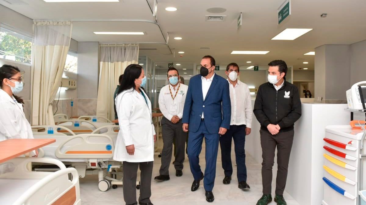 24 Morelos Cuauhtémoc y Zoé Robledo