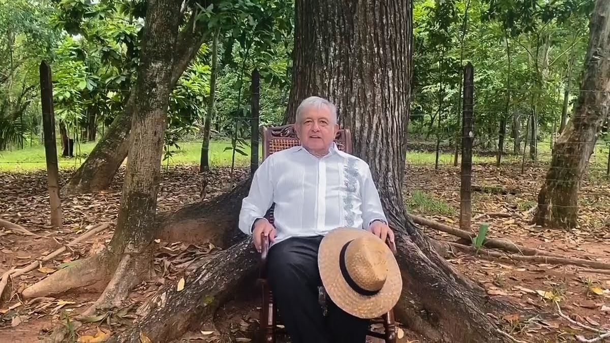 AMLO asegura que vivirá de su pensión al terminar su mandato