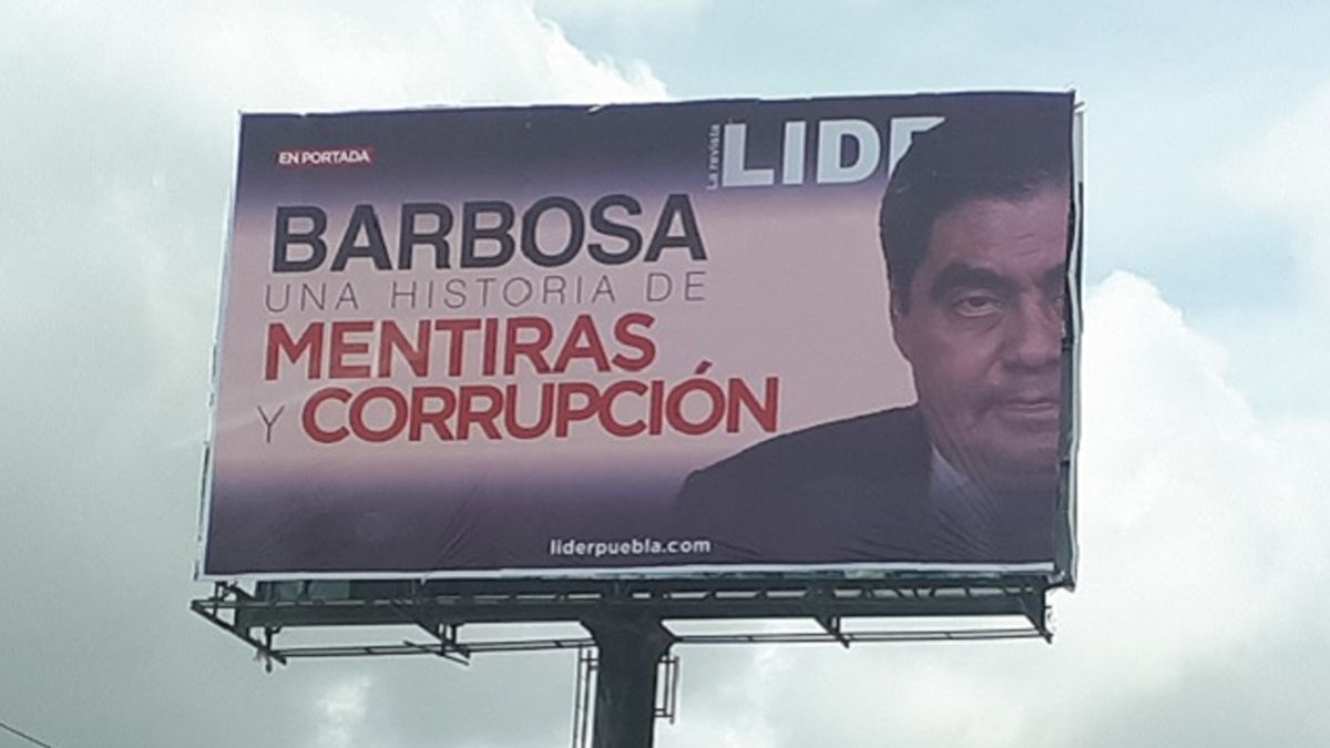 Barbosa va contra espectaculares en Puebla: “son mafias” asegura