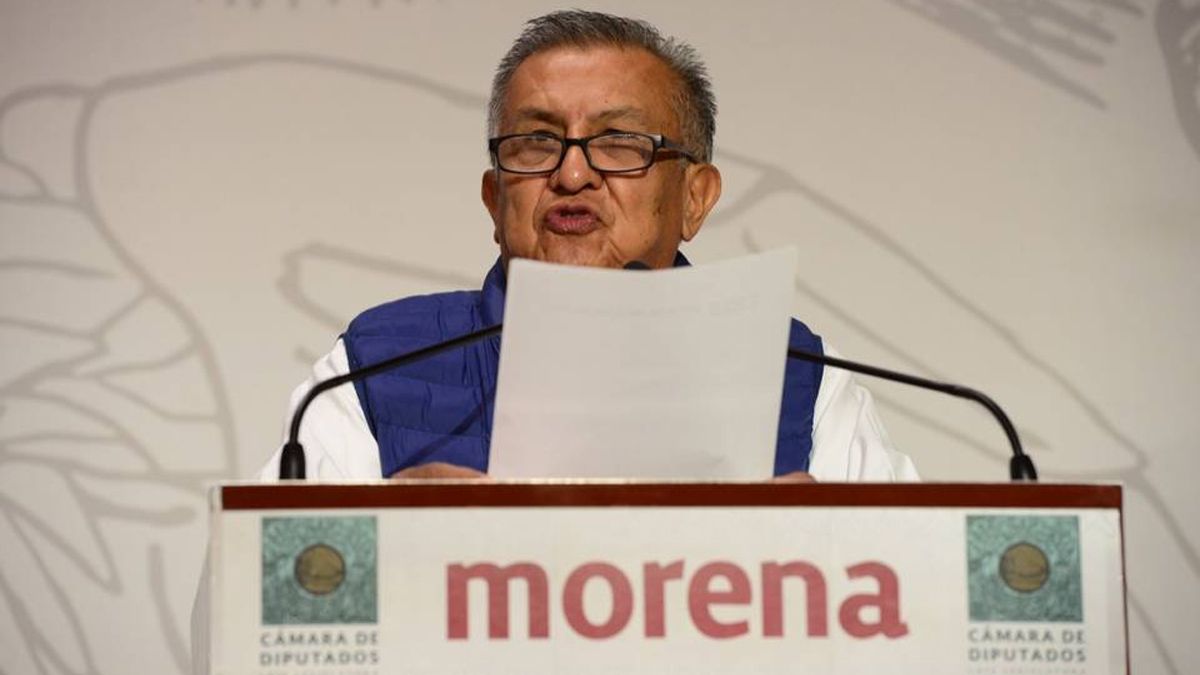 Ingresan en hospital psiquiátrico a joven que denunció a diputado por abuso