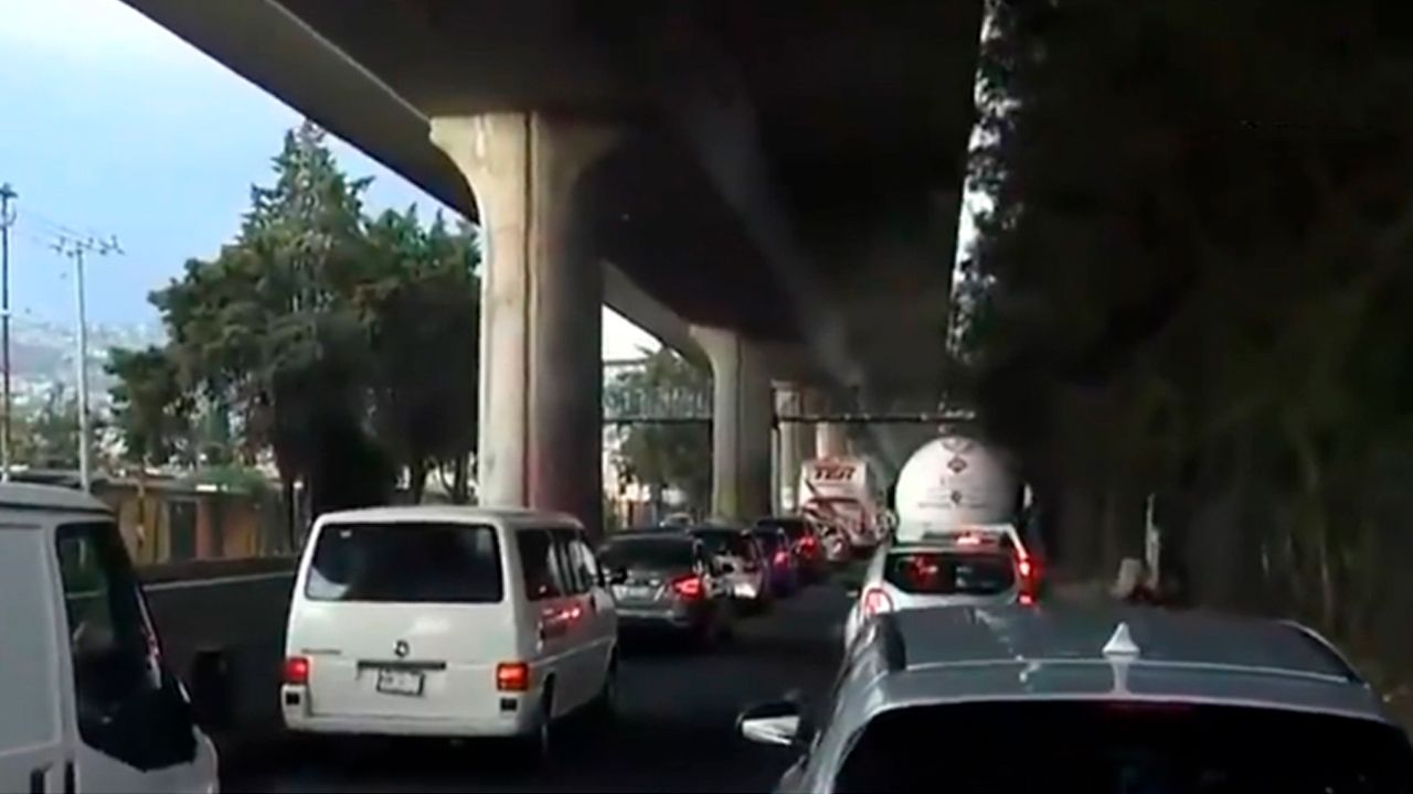 Vacacionistas saturan casetas de cobro