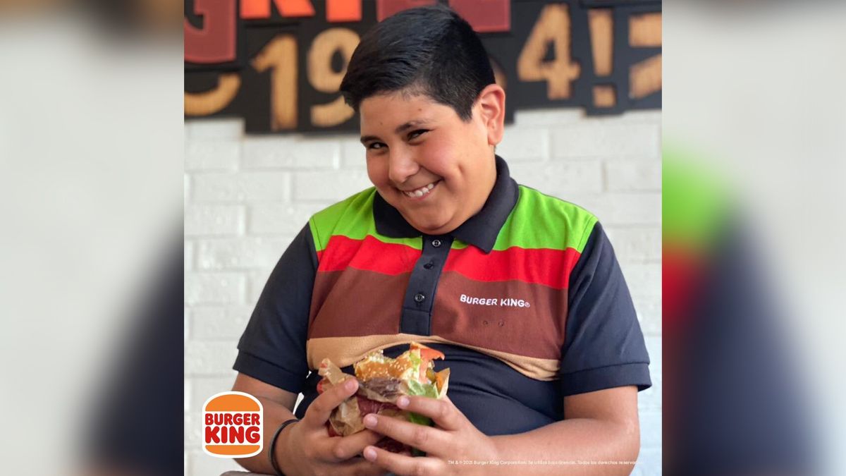 “Niño del Oxxo” se convierte en embajador de Burger King