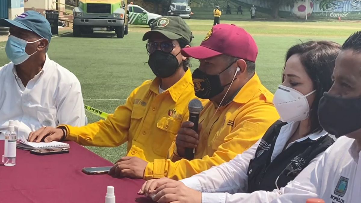 Avanza combate al incendio en Tepoztlán (13:00 horas)