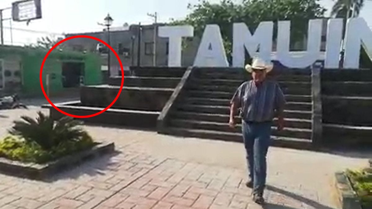 Candidato grababa spot cuando se desató balacera justo detrás de él