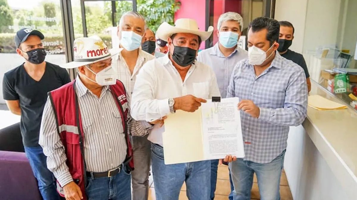 Culpa Macedonio a MORENA por perder candidatura