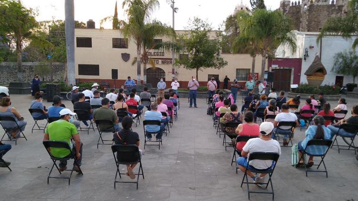 Ayuntamiento de Yecapixtla realiza reunión con locatarios del mercado municipal