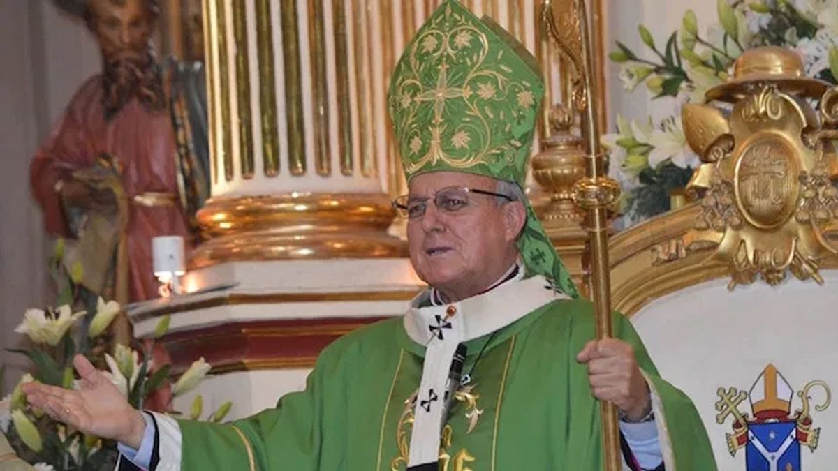 Arzobispo pide no votar por partidos que apoyan el aborto y el matrimonio igualitario