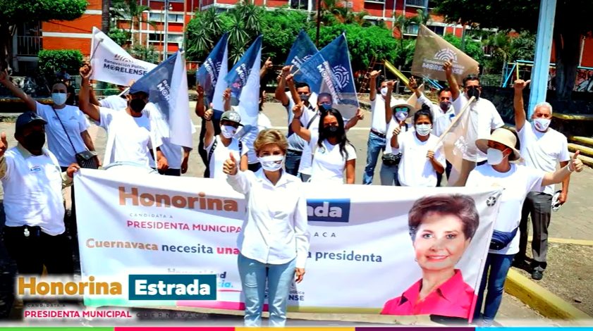 Inicia campaña Honorina Estrada en cruceros viales