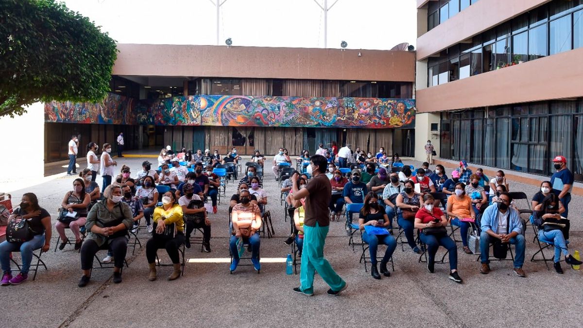 Agilizan proceso de vacunación a docentes en Morelos