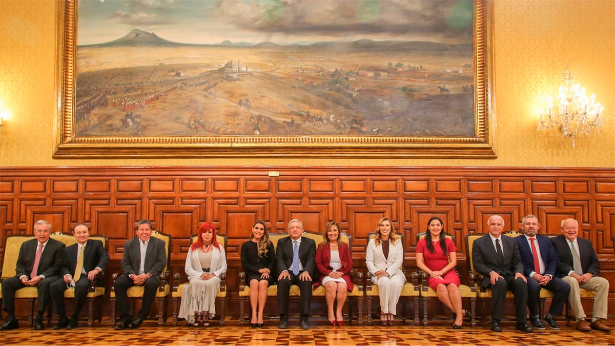 24 Morelos AMLO y gobernadores