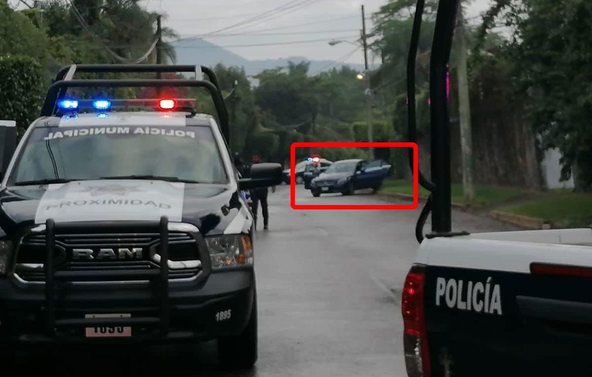 Cuernavaca coche baleado