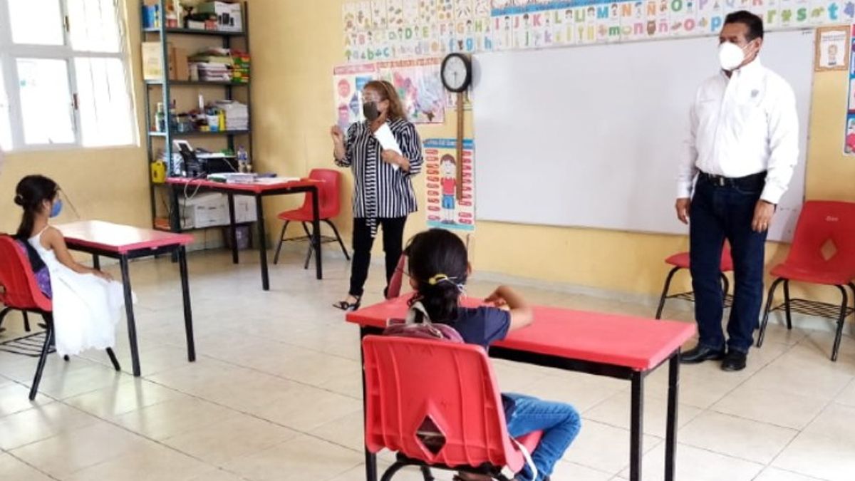 “Existen escuelas rurales que pueden regresar a clases presenciales”: IEBEM
