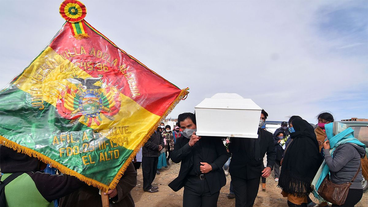 Padre arroja a su bebé a barranca para no pagar pensión