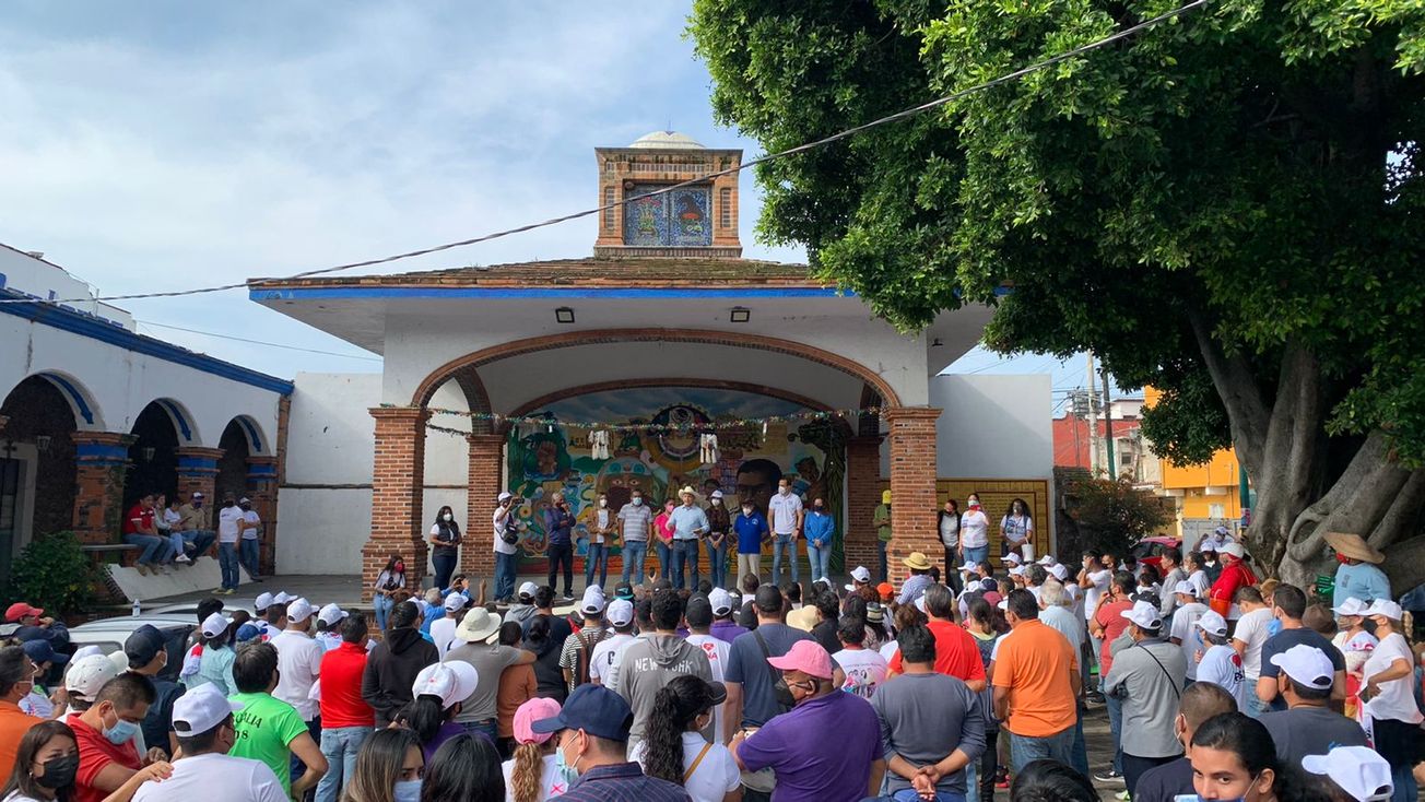 Realiza José Luis Urióstegui jornada comunitaria en Ocotepec, Cuernavaca
