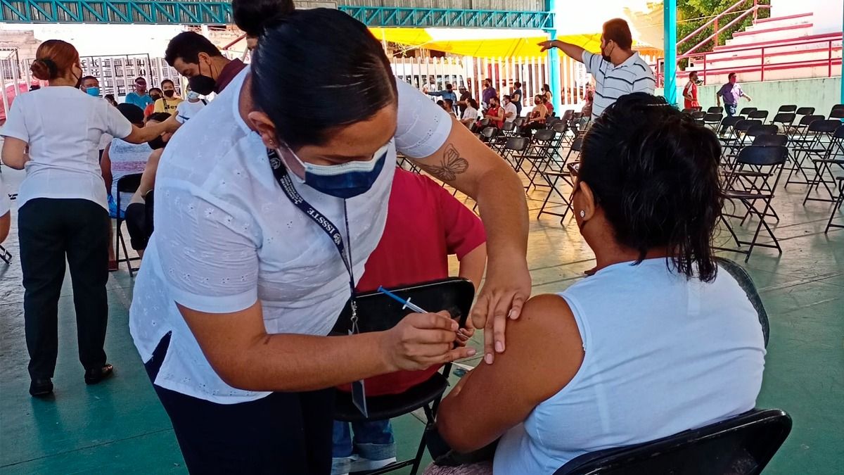 24 Morelos Vacunación