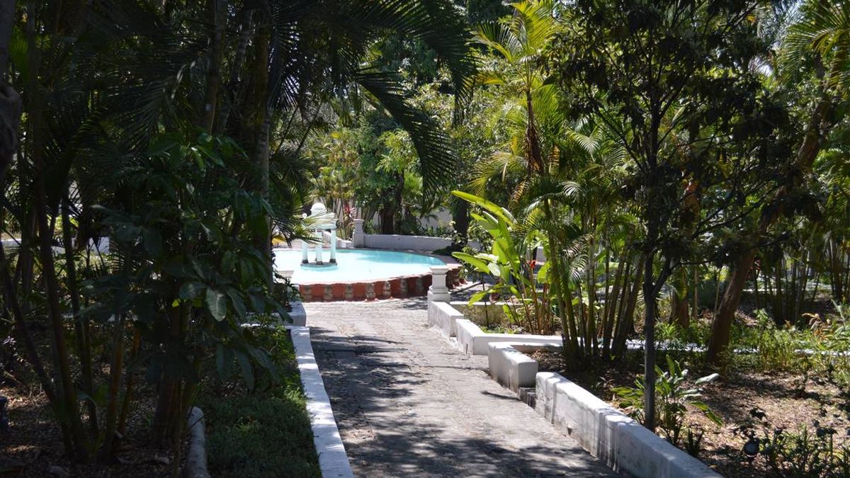 Indagan presunto desvío de recursos en remodelación de Jardín Borda