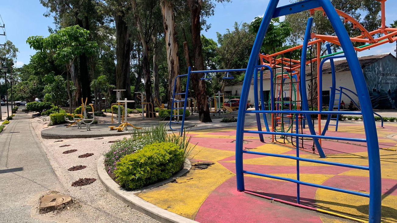Remodelan parques y jardines de Cuernavaca