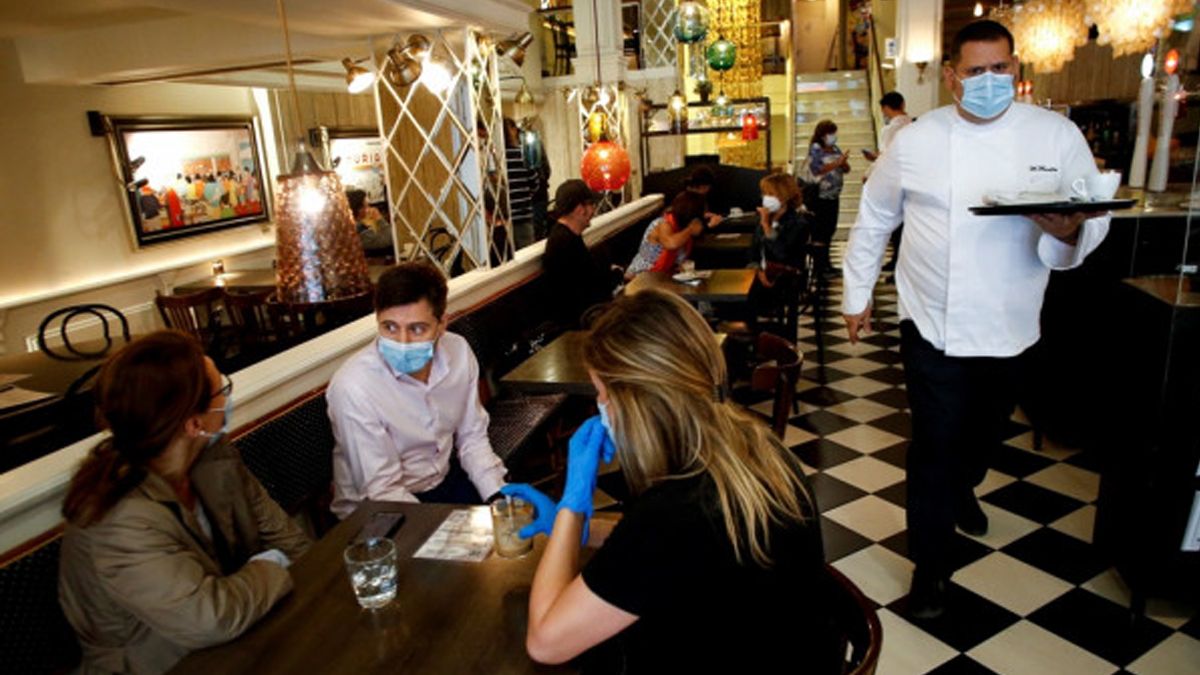 Piden restauranteros mantener aforo de 75 % durante semáforo amarillo