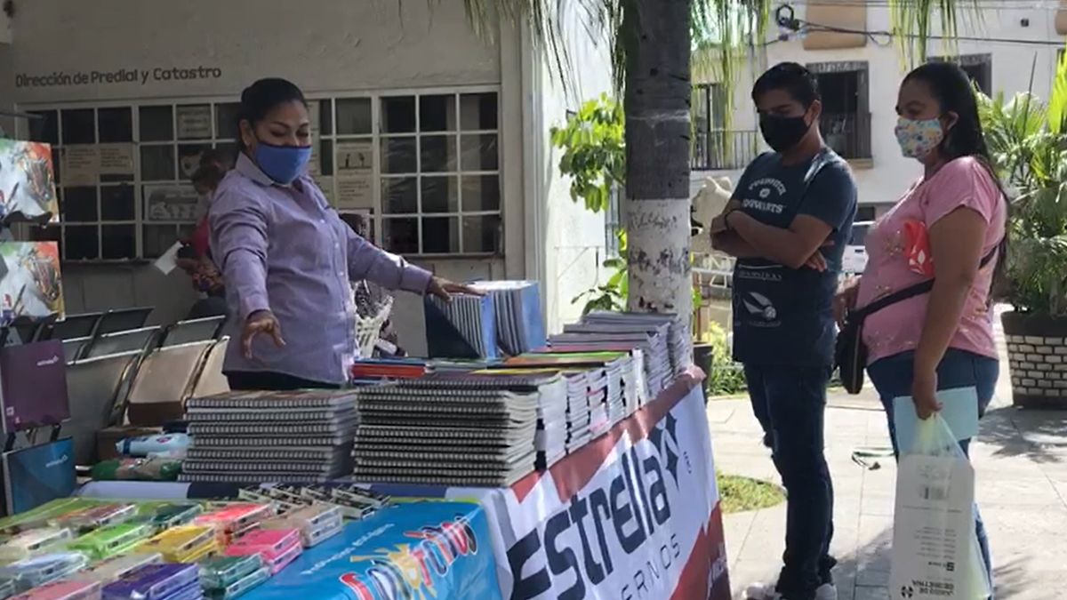 Presentan papelerías bajas ventas pese a regreso a las aulas