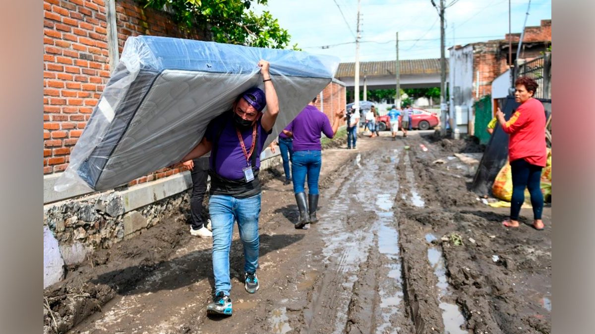 24 Morelos Entrega de apoyos a damnificados