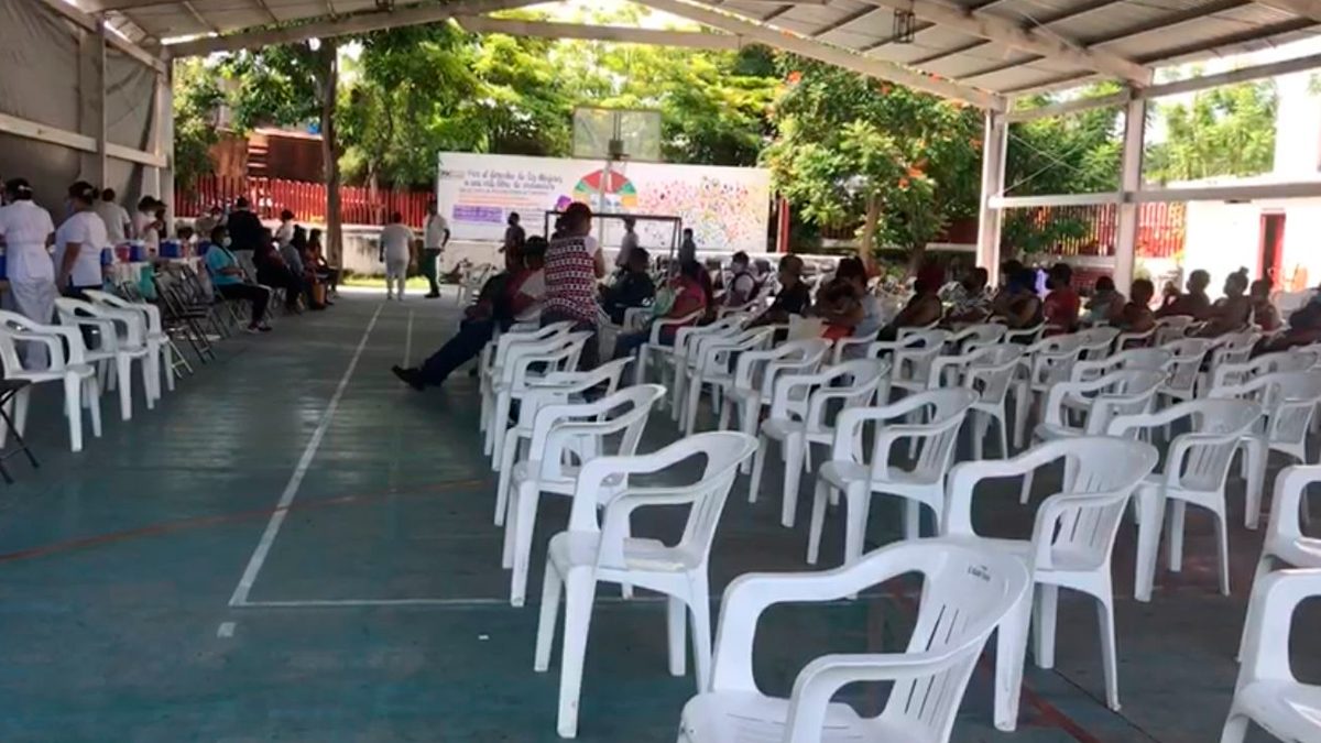 Vacunación vacuna Puente de Ixtla