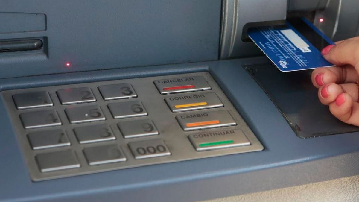 Vigilan cajeros automáticos en Cuernavaca