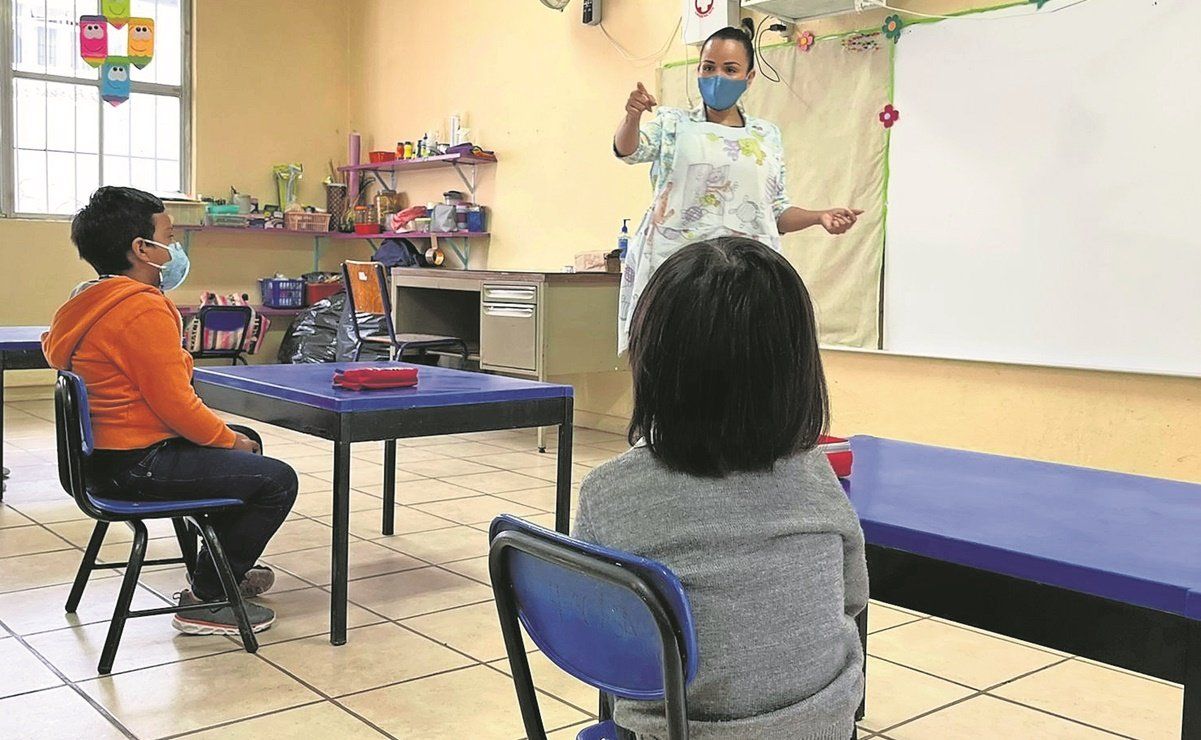 Cierran grupos enteros por contagios de COVID 19