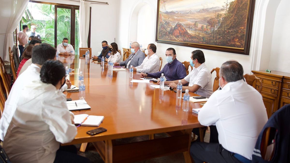 Realiza Gobernador reunión urgente con gabinete para atender afectaciones por lluvias