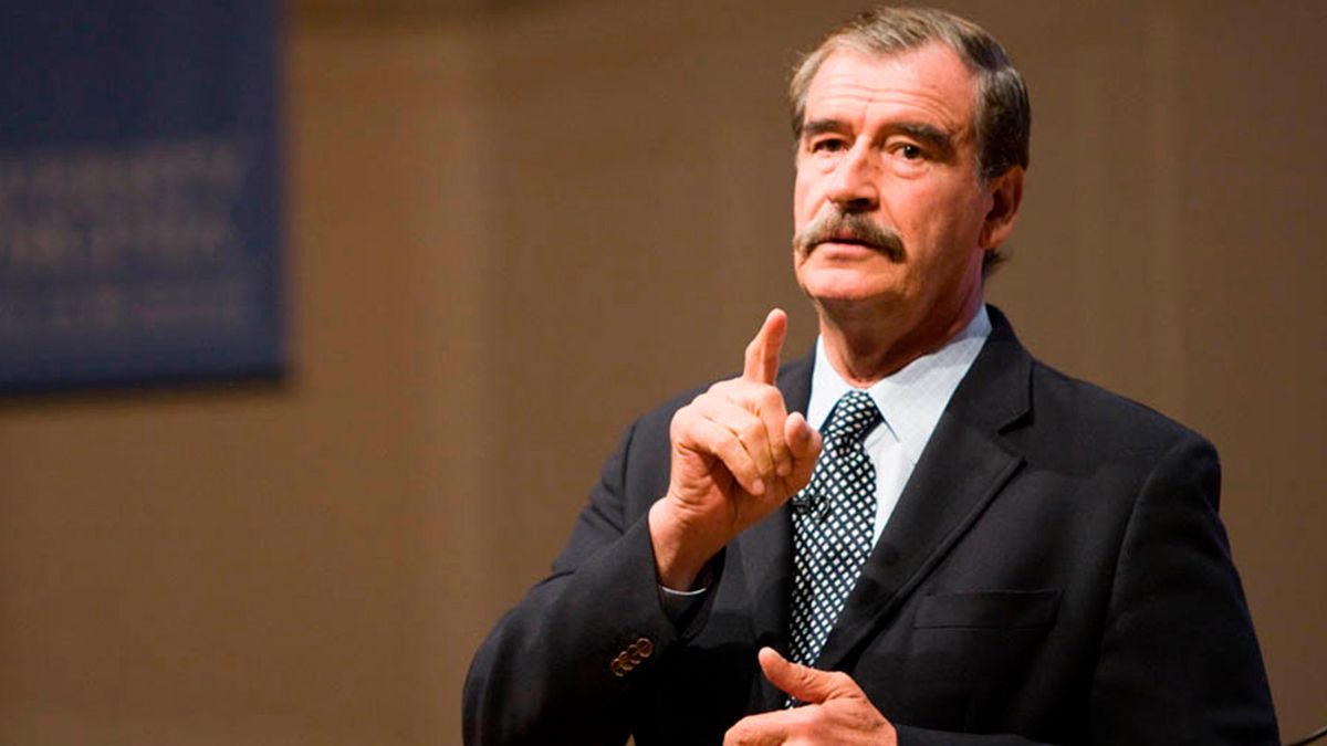 Circo, Maroma, teatro y cuentos al por mayor: FOX sobre informe de AMLO