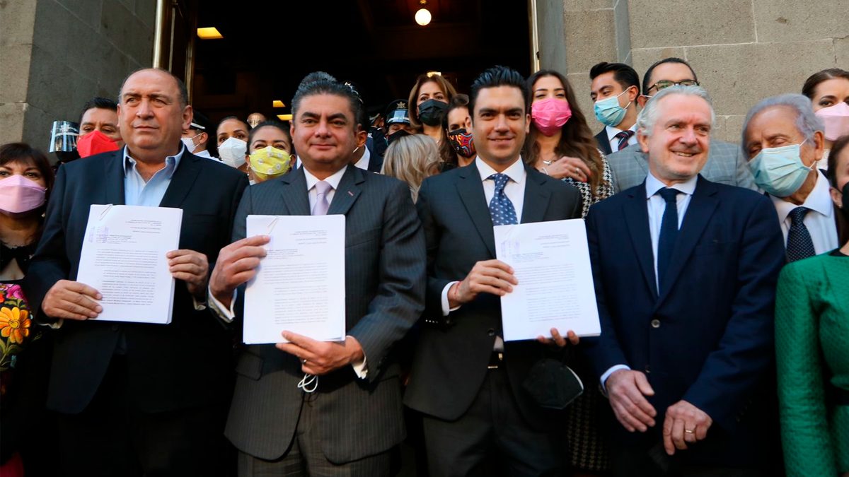 Impugnan ley de revocación de mandato