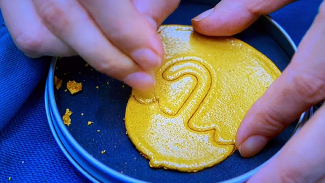 Si la rompes, mueres. Receta para las galletas Dalgona.