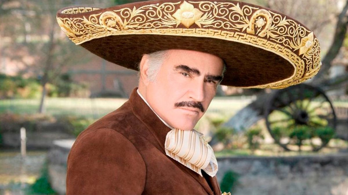 Doña Cuquita pidió que desconecten a Vicente Fernández