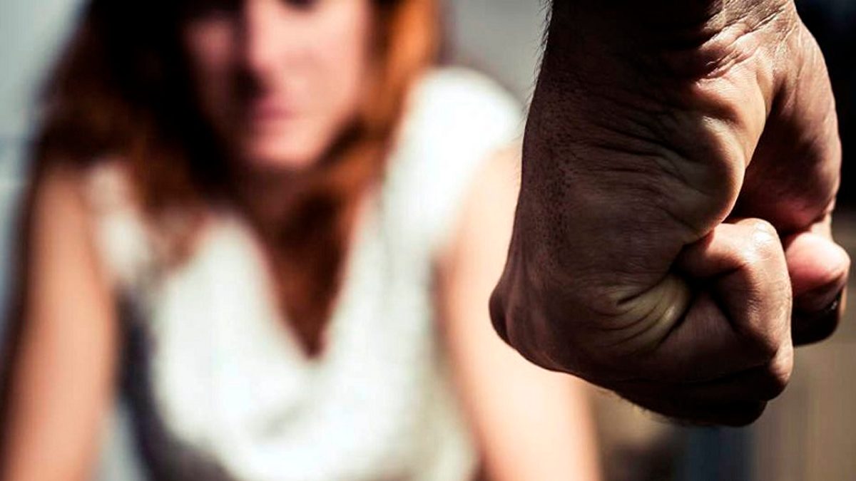 Violencia contra las mujeres