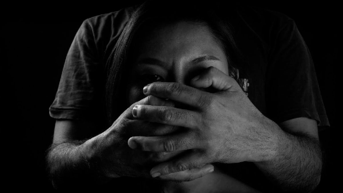 Violencia contra la mujer