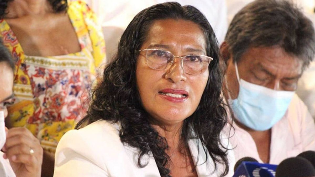 Alcaldesa de Acapulco se muestra altanera con su propia gente