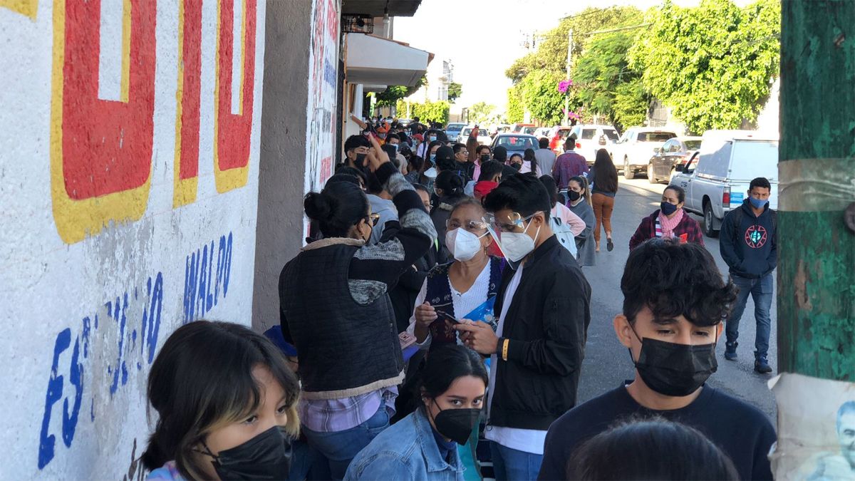 Adolescente de Morelos ¿Cuándo te toca tu vacuna COVID?