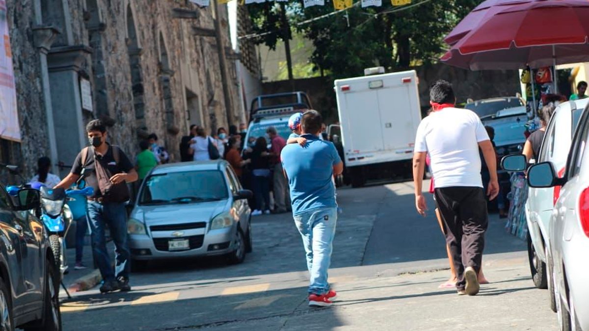 Iglesia Amatitlán sacerdote