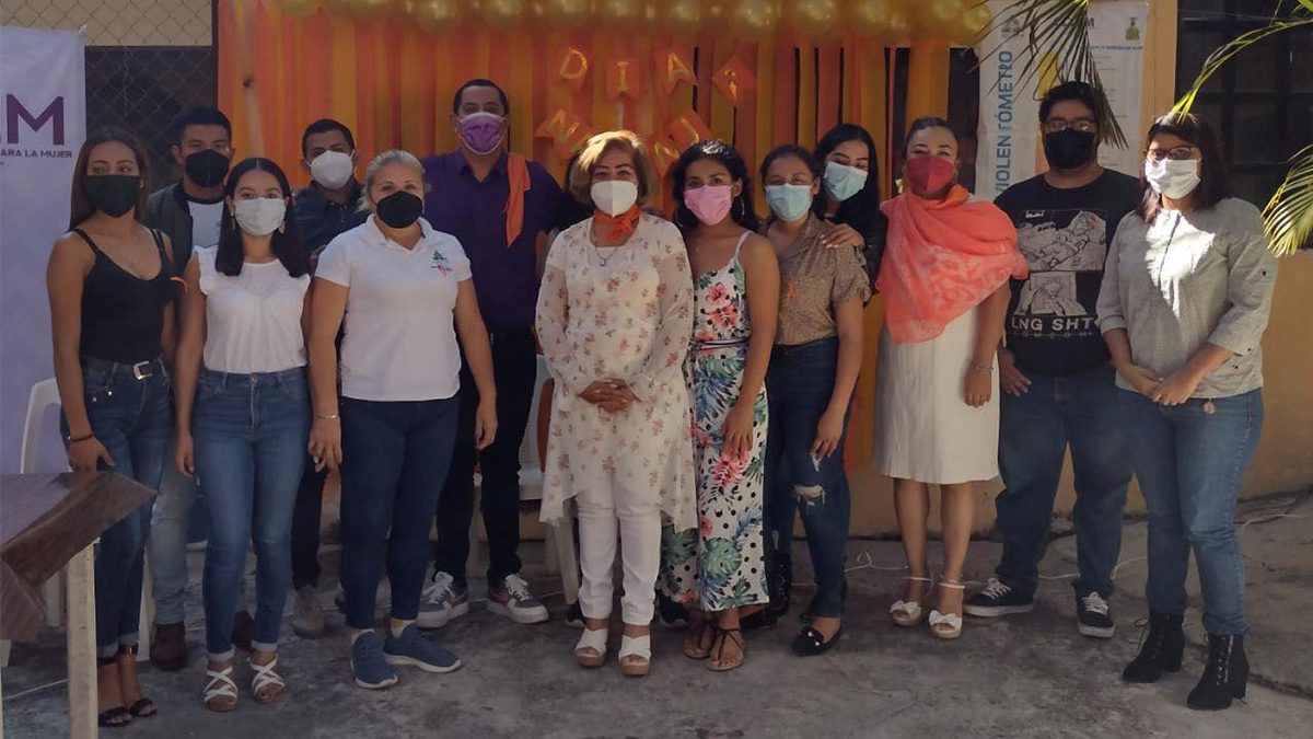 Realizan conferencias acerca de la eliminación de la violencia a la mujer en  Jojutla