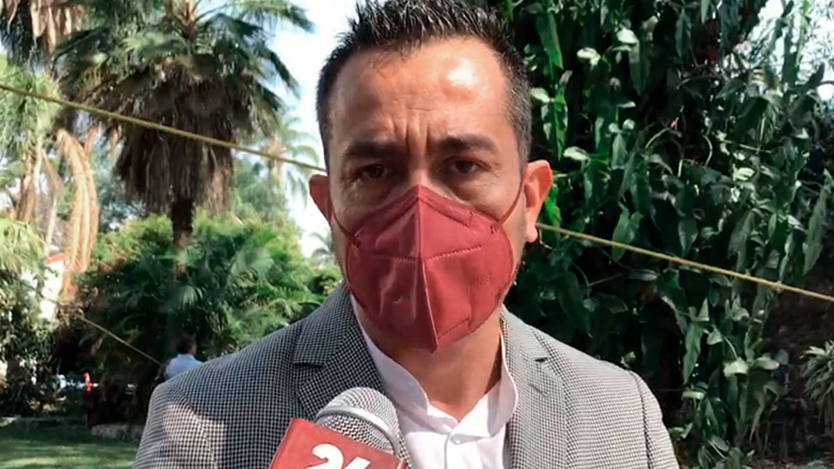 Mi partido me sigue apoyando: Arturo Flores