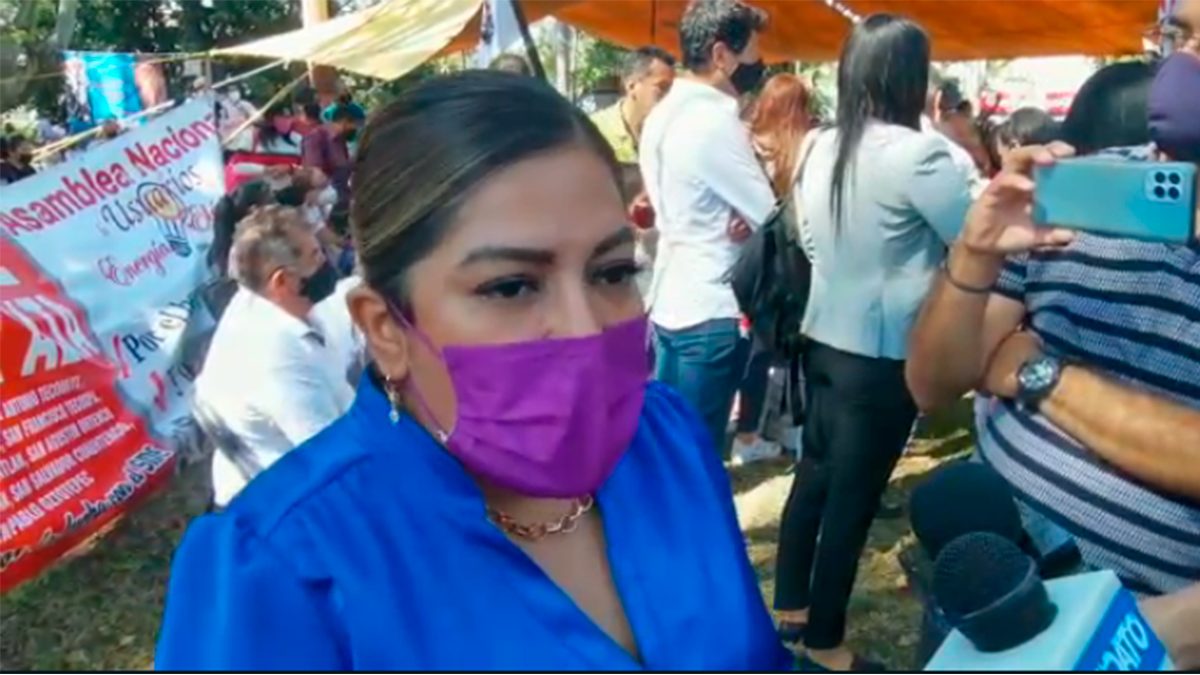 Buscará Paola Cruz apoyo a través de AMLO para cumplir demandas de Morelos