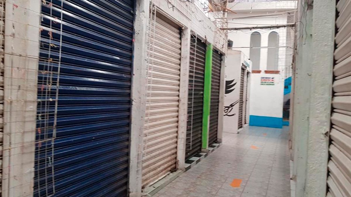 Operan solo 30 locales en Plaza Lido, Cuernavaca