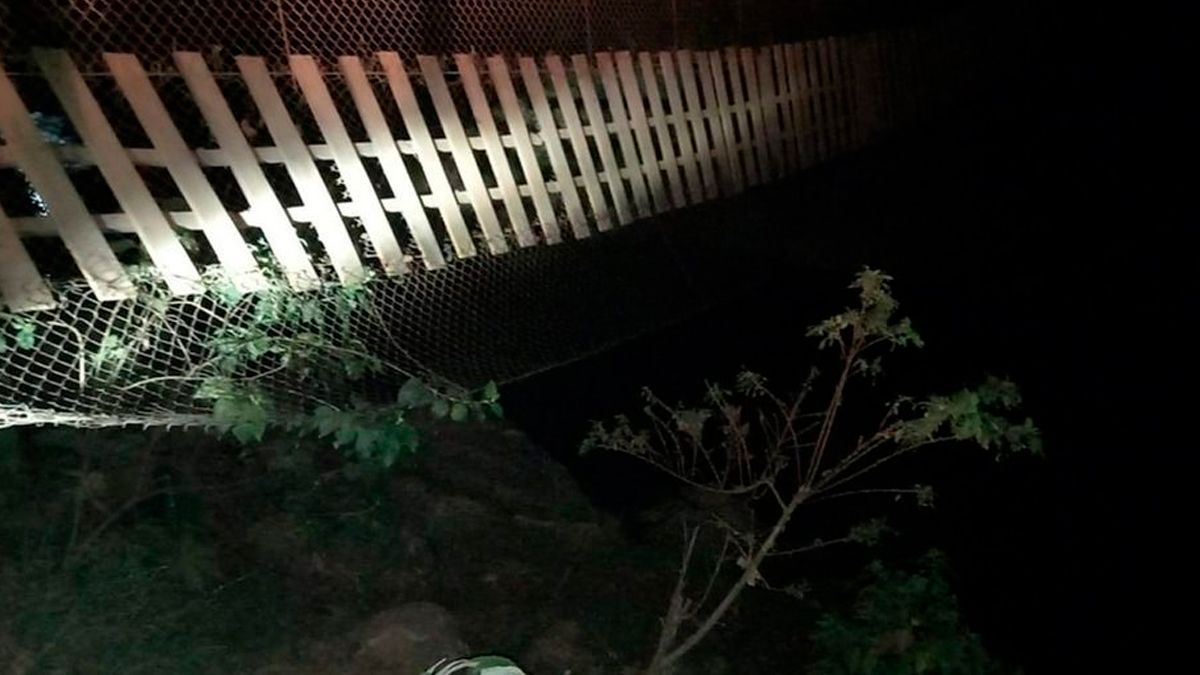 Desplome de puente colgante deja 25 heridos en Oaxaca