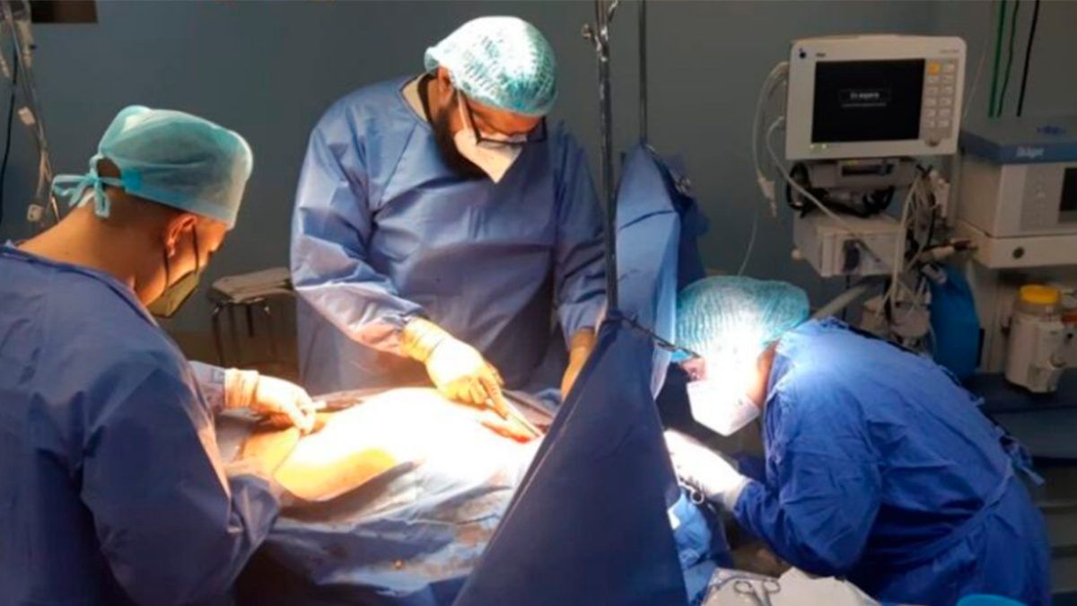 Salva vidas elemento de la Guardia Nacional